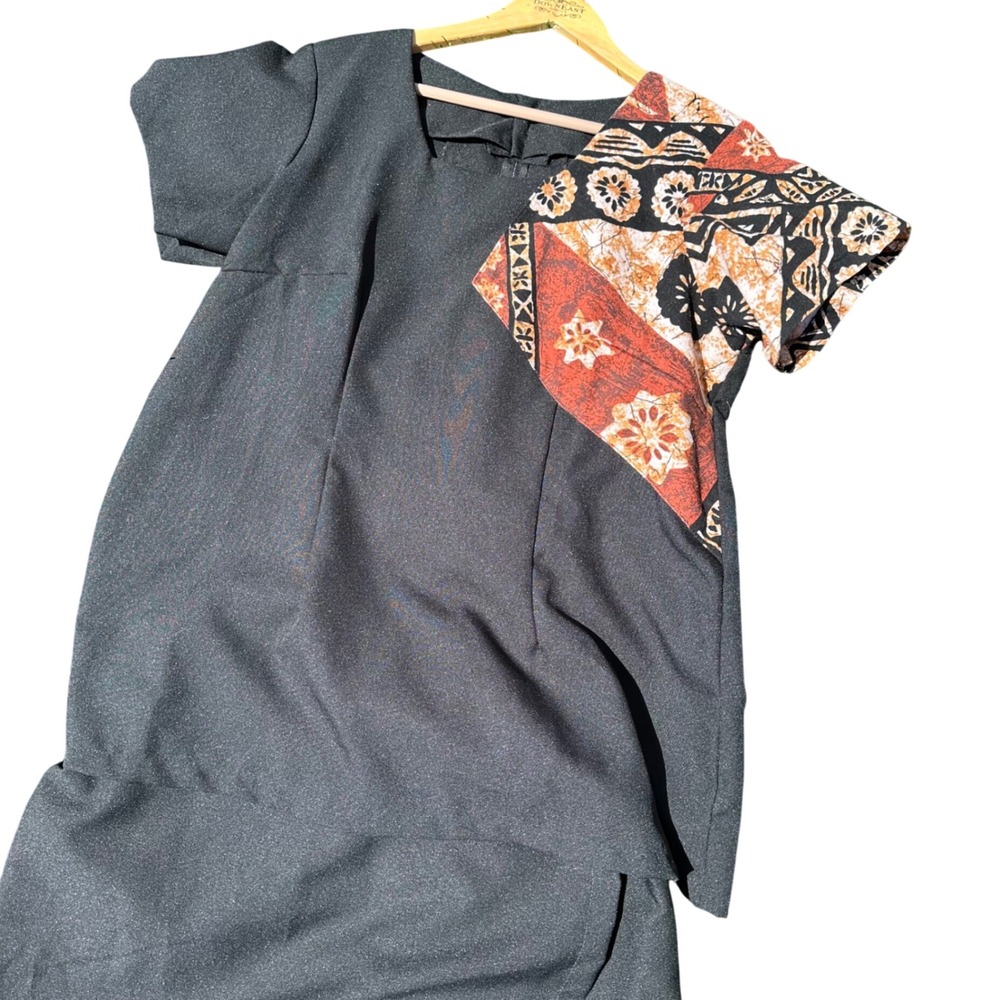 Vintage Hawaiian Batik Print 2 Piece Skirt Set Short Sleeve Top Midi Skirt